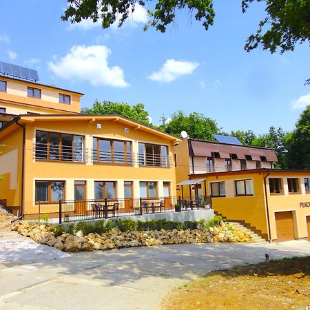 Wellness Penzion Maxim Bojnice Zewnętrze zdjęcie